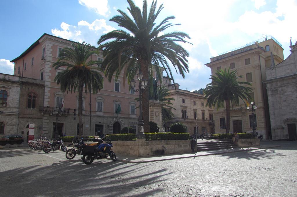 Dietro Piazza Ascoli Piceno Ngoại thất bức ảnh